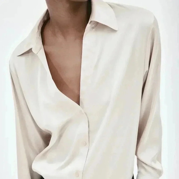 H&M Button Down Long Sleeve Top Silky Beige Size M - Picture 3 of 8